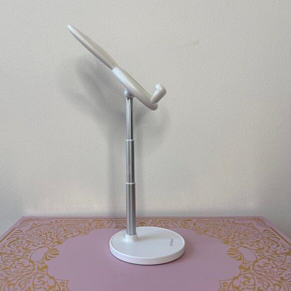 Bunny Phone Stand Display White Bunny Ears Desk Setup Computer Streamer Gamer - Picture 2 of 6